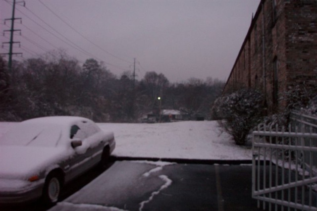 Chattanooga, Bainerd, Eastridge TN.  1 to 3 inches of snow in the Tennessee Valley